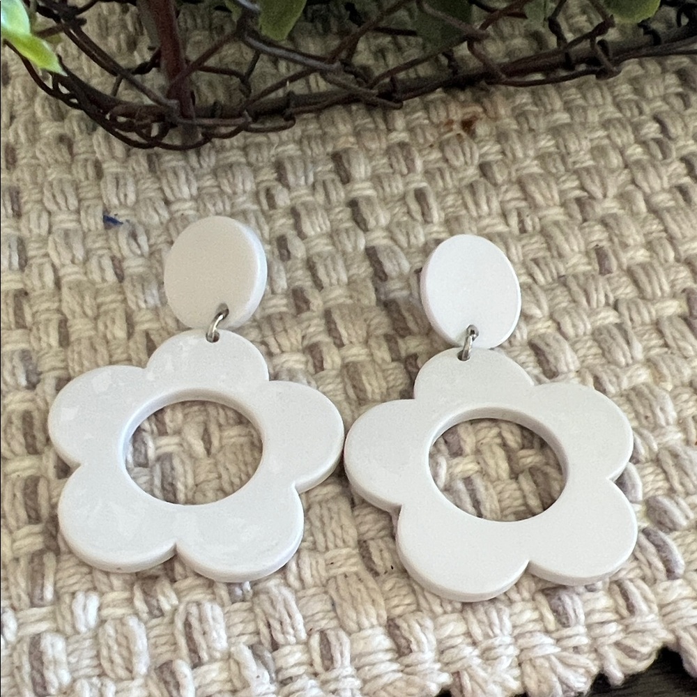 White Flower Drop Earrings